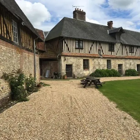 بيت للعطل La Ferme Du Chateau